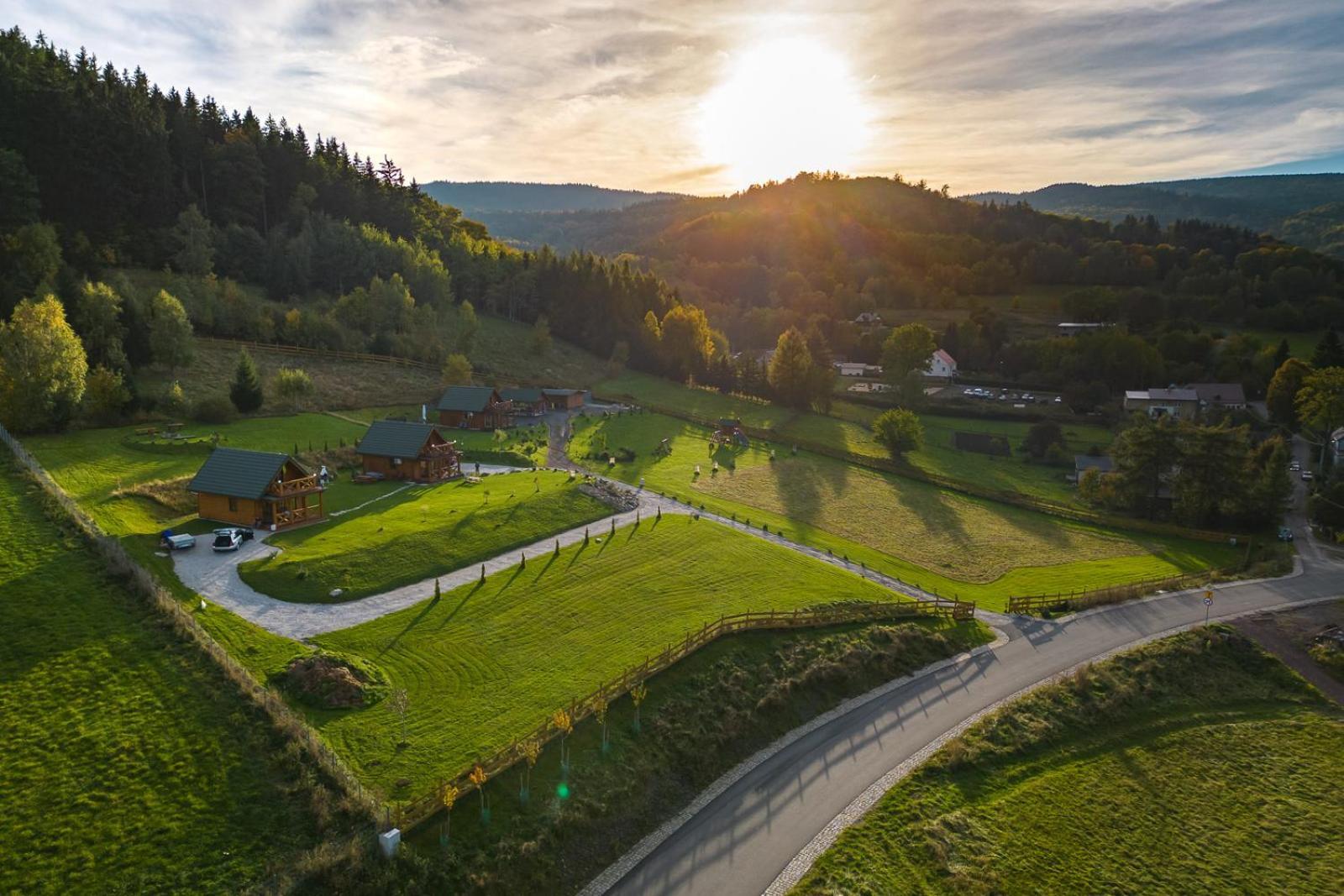Domki Kolorowe Marciszow Esterno foto